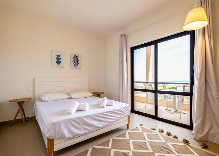 Fanadir 3br • Prime Sea View Vakantiehuis *