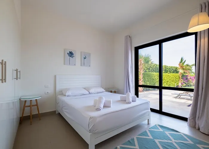 Fanadir 3br • Prime Sea View Vakantiehuis