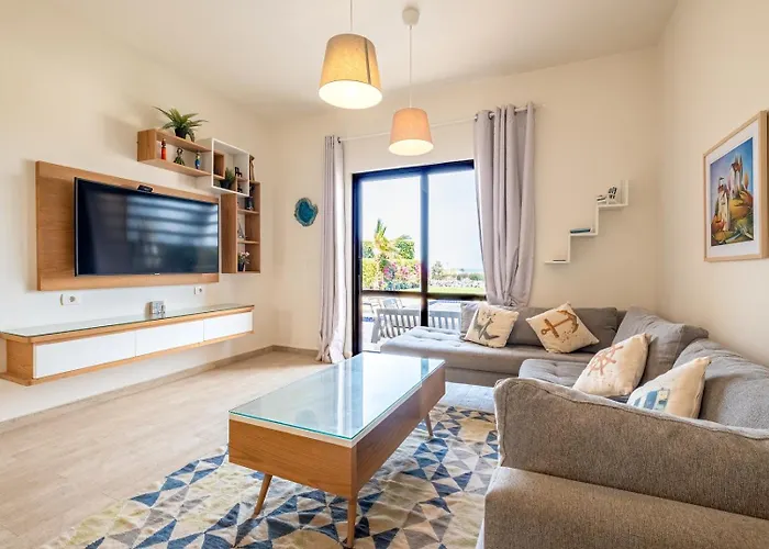 Vakantiehuis Fanadir 3br • Prime Sea View *